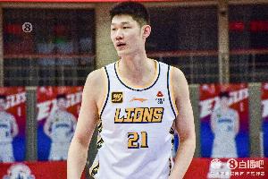 九游登录入口-高效表现！胡金秋10中7拿到15分5板2助1帽 正负值+24