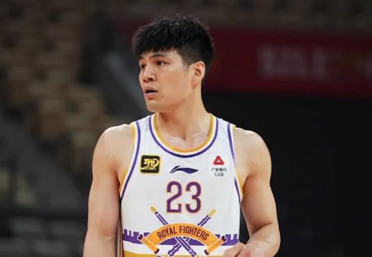 九游体育APP-媒体人：广东北控广州三方交易，广州送焦泊乔得陈国豪签约权