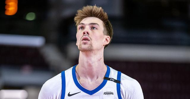 九游体育官网-魔术官方：球队正式签下比克曼、卡斯尔顿、米纳亚和基诺内斯