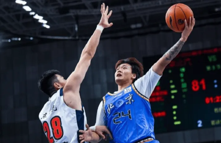北京男篮发文为赵睿庆生:新岁每一次出手都如愿,生日快乐